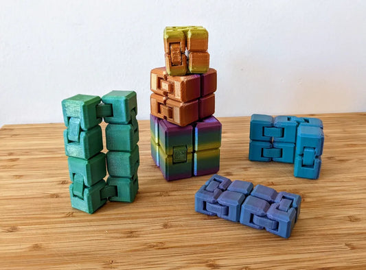 Infinity cube